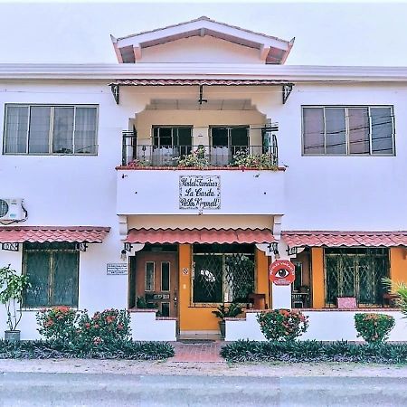 Hostel Kimmell / Hostal Familiar La Casita De Los Kimmell Las Tablas Bagian luar foto