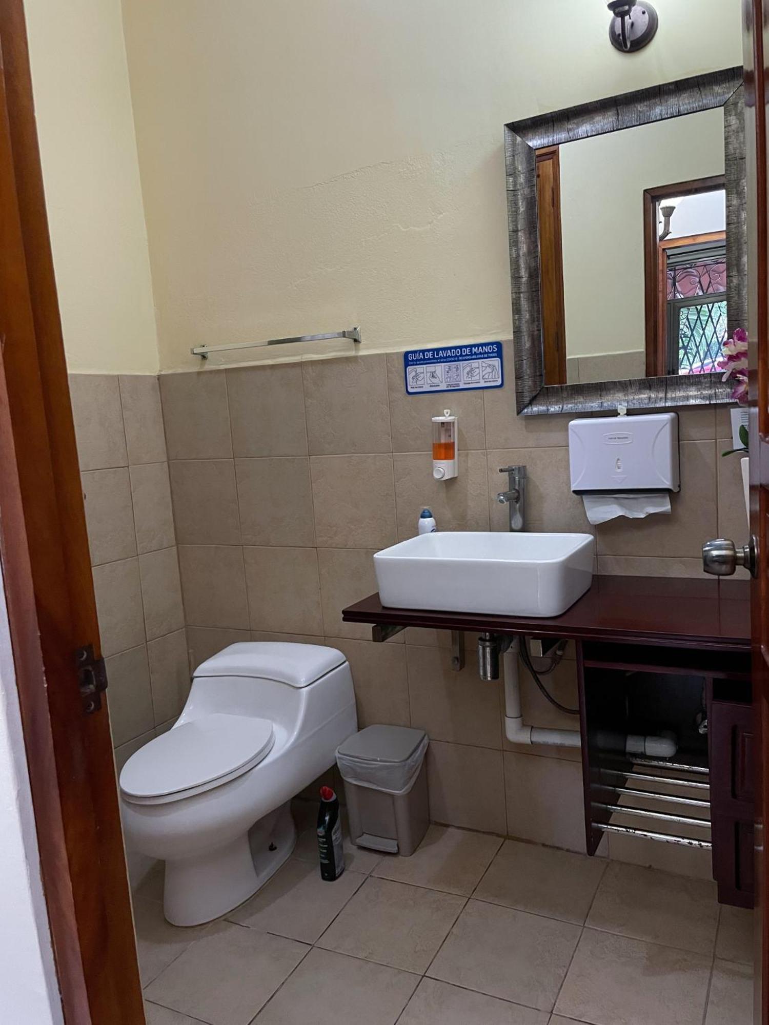 Hostel Kimmell / Hostal Familiar La Casita De Los Kimmell Las Tablas Ruang foto